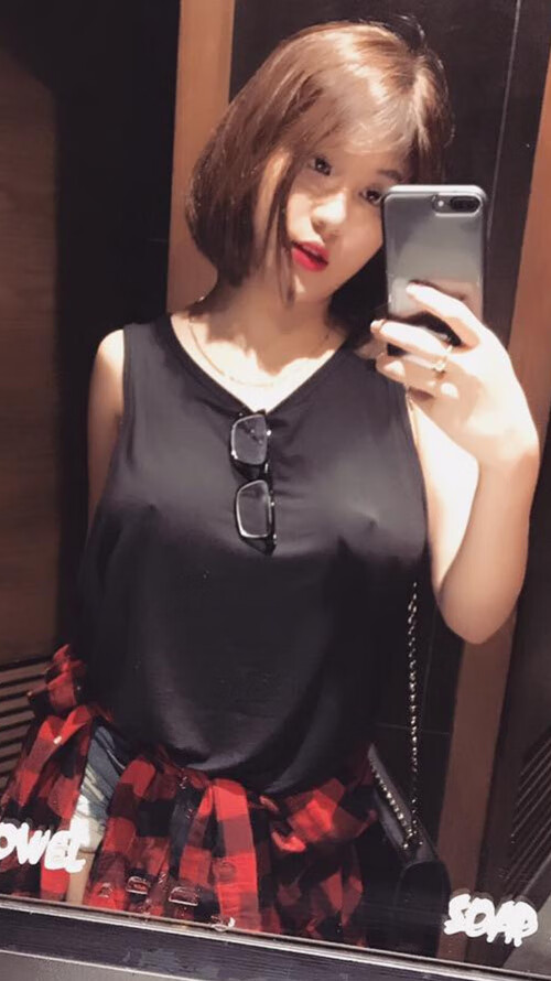 速度与重量之夜,当F1车胎摩擦声遇见恩比德落地的轰鸣声