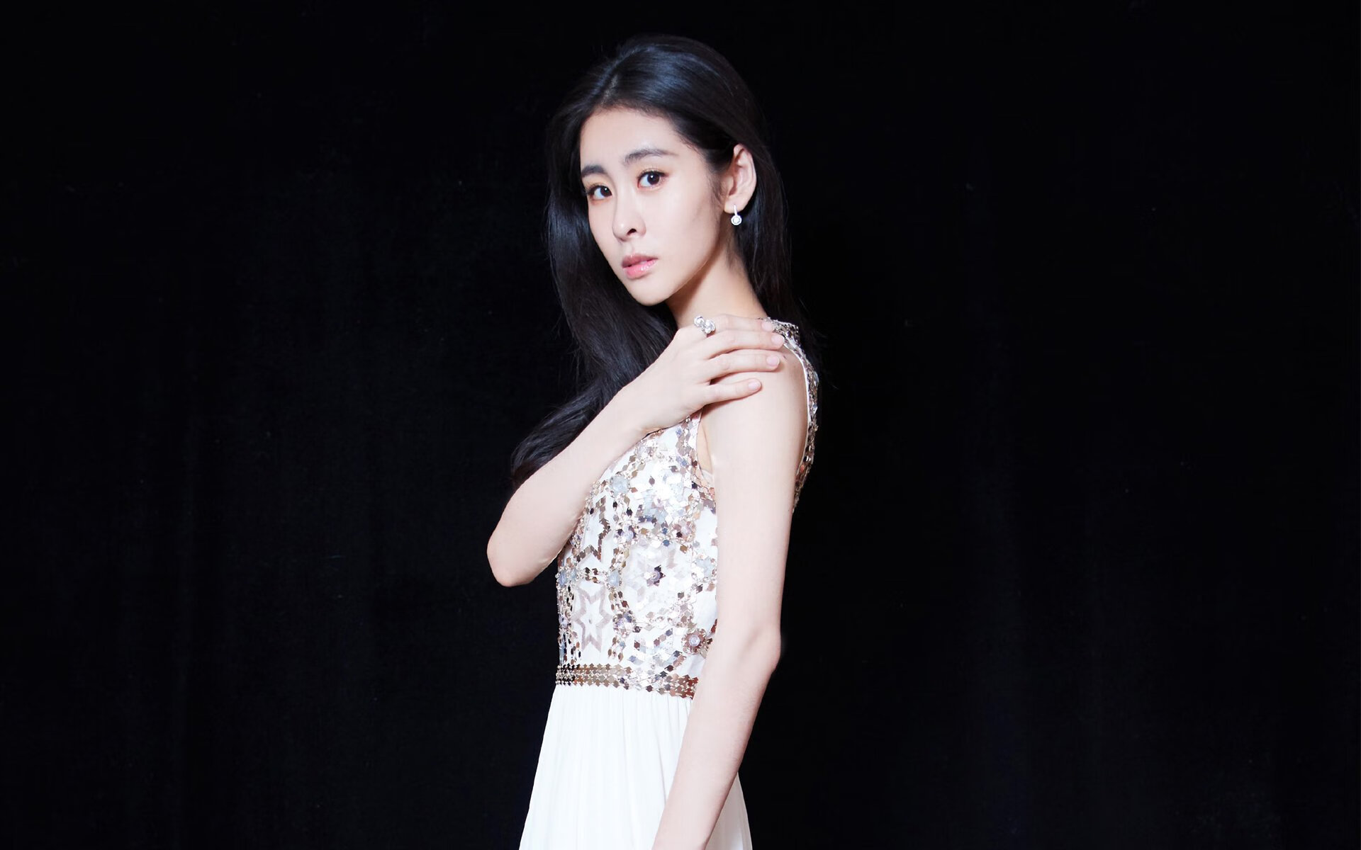 唯一性见证，凯尔特人提前终结悬念，马克西关键制胜铸就经典之战