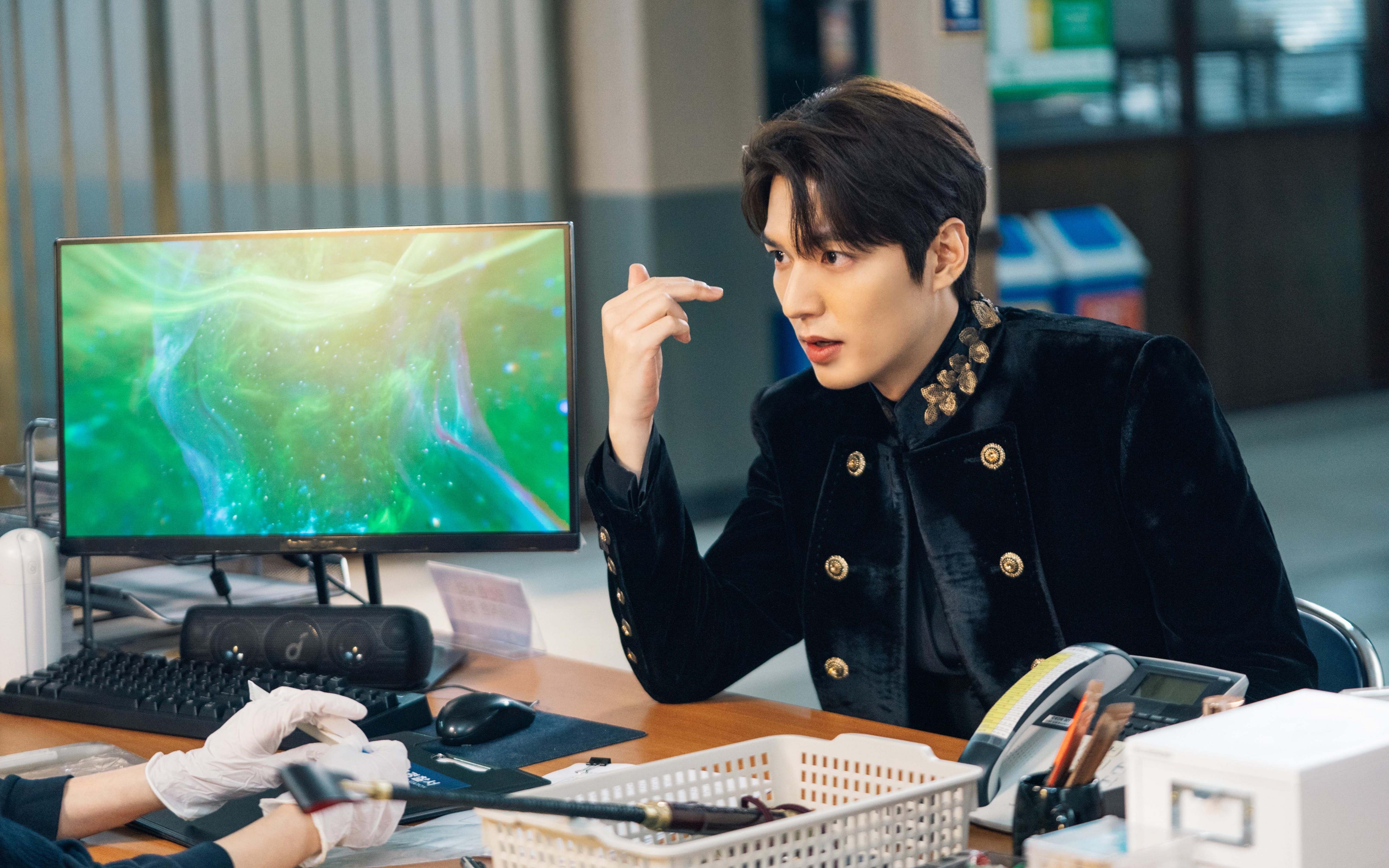 那一年，桑巴与红龙同时叩响命运之门