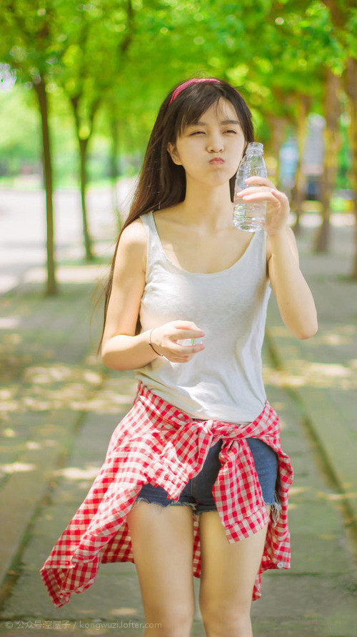 2026年7月，上帝穿上了克罗地亚的球衣，世界杯唯一一次不完美英雄的压哨接盘