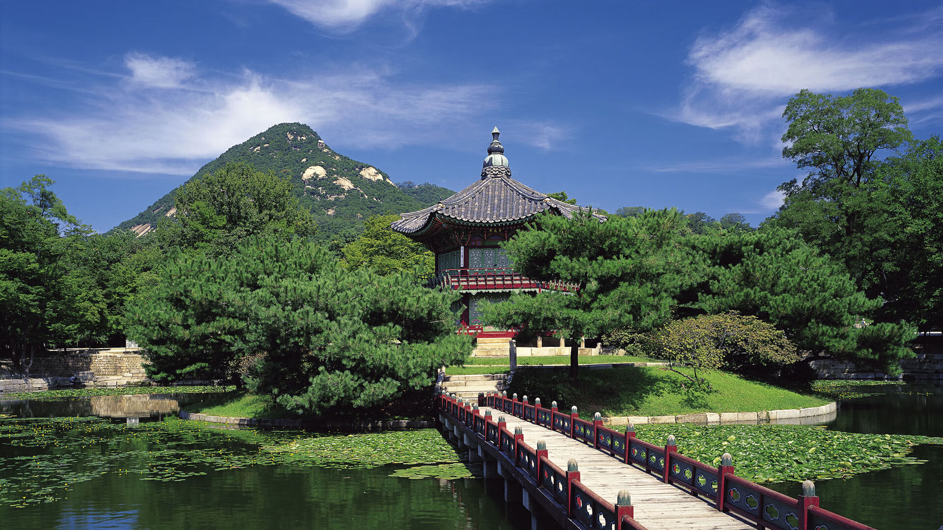 橙色风暴席卷北极圈,凯恩,那位从挪威海中升起的破冰者